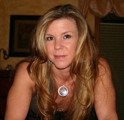 Lori Browne's Classmates® Profile Photo