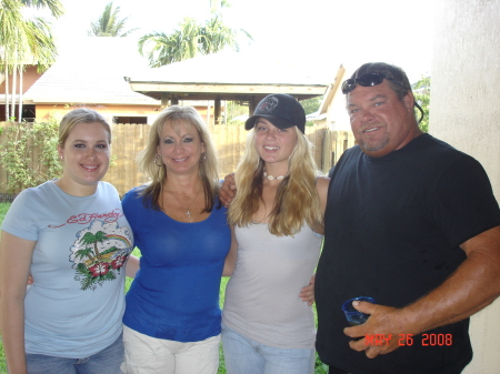 Ashley, Cathy, Priscilla, & brother Gary