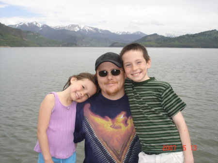 2007 Palisades Dam w/Tristan and Samantha