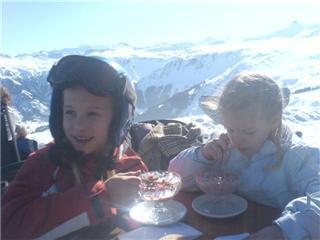 Nadia and Anna having Breakfast