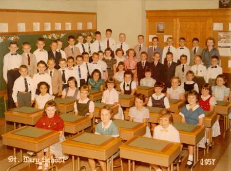 Roger Reimann's album, Miss McGraw&#39;s 3rd grade class in 1957