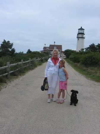 CAPECOD MA.8-2008-JOANGRANDDAUGHTER EMMA