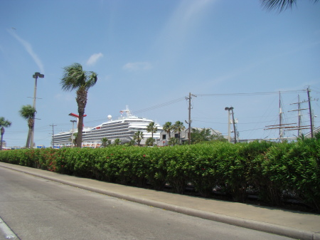 CARNIVAL CONQUEST