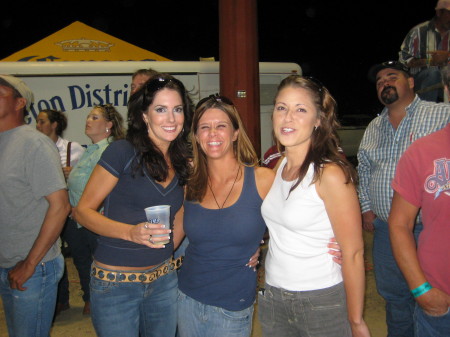 At the rodeo. Gretchen, Adrian & me!