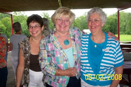 Patti Sculli, Barb Gillette, Paula Reddout