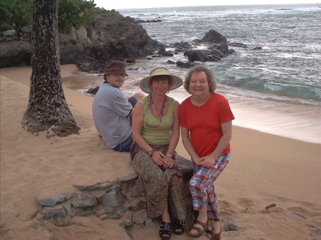 Family & friend in Maui