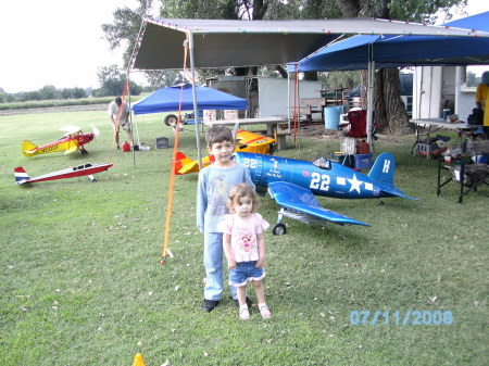 Daemeion and Alex at R/C fly-in