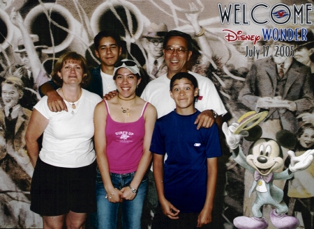 Disney Wonder - 2005