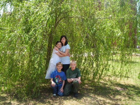 Stephanie, Madi, Levi and Thomas