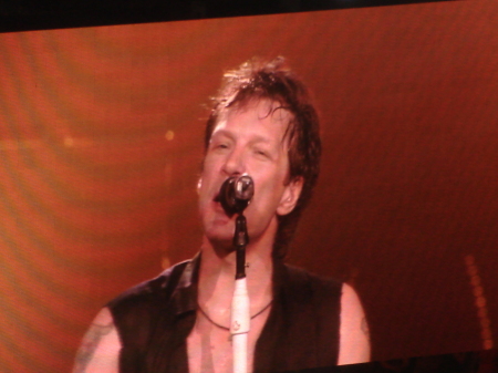 bonjovi042408 023