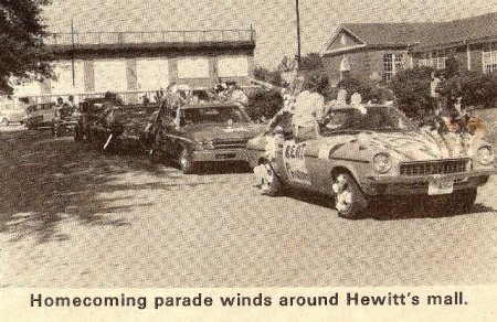 Homecoming parade October 1974