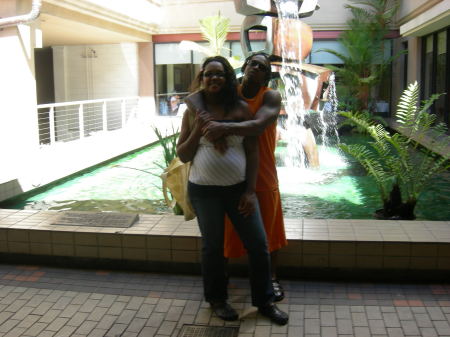 Rico and I ifo a fountain at the Mall in Hawai