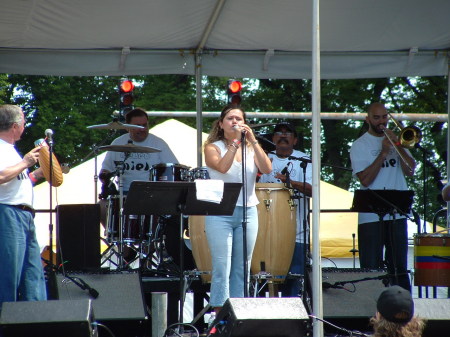 Groupo Miel at Grant Park