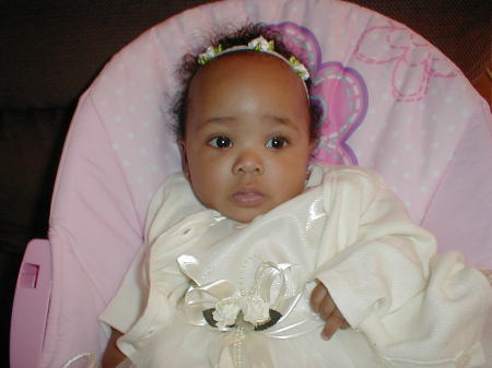 Mikiyah at 5 months