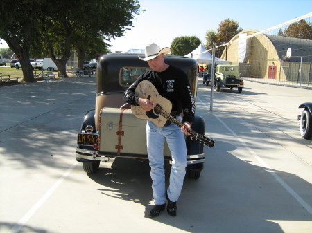 Rockwell at Dustbowl Days in Arvin 2009