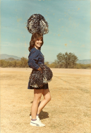 susanne cheerleader