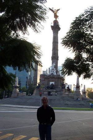 MX City monument
