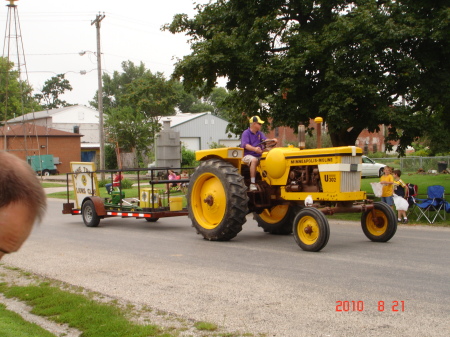 Red or Green? Tractor that is...