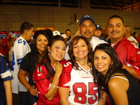 The gang at the Cardinal vs Dallas 10-12-08