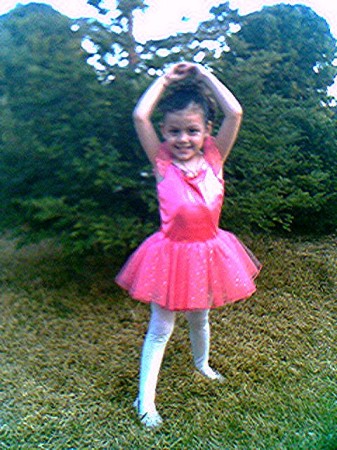 My beautiful ballerina grandaughter, Vianna.