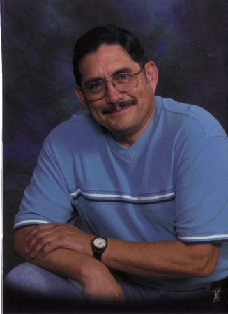 Robert Garza's Classmates® Profile Photo