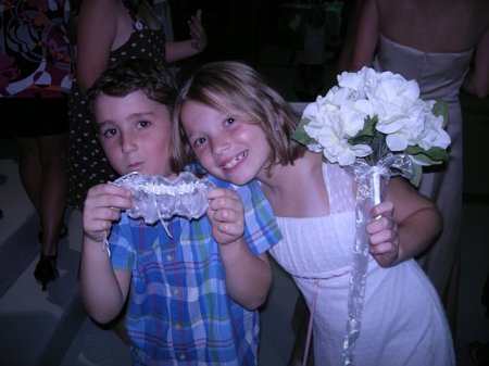 lucas and gabrielle with garter and bouquet