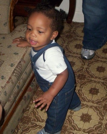 jaydon learning how to walk