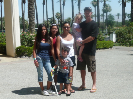 Palm Springs Family Pic 08