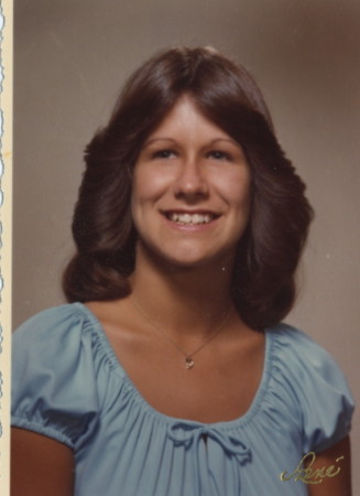 paula senior picture 1978135