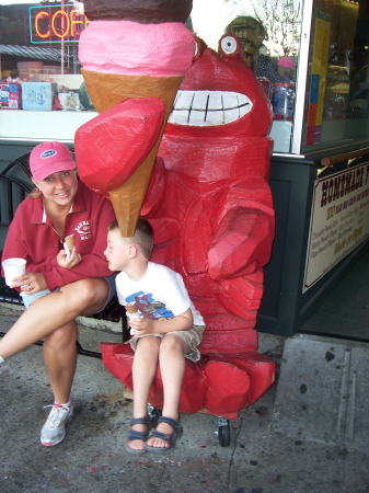 Lobster Ice Cream - Yum!!