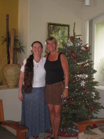 Wende (Wood) Olson and me in Hawaii 2007