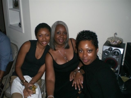 ME, MY MOM AND SISTER