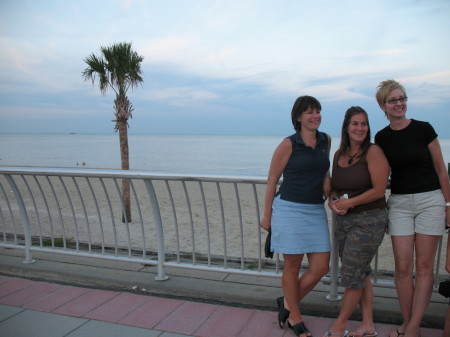 Kathy, Eileen & Dot (Marist gals)