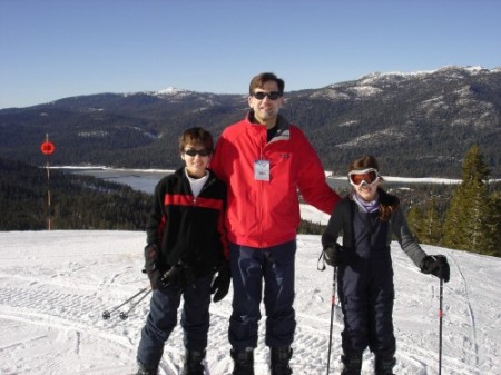 Skiing in California '07