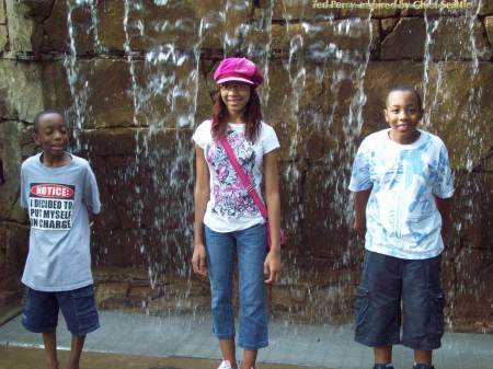 Hassan, Nisha, and Hakeem at da zoo