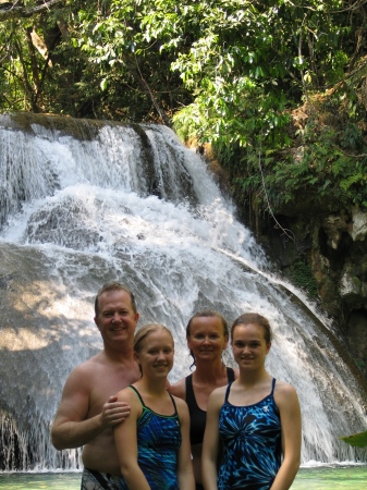 Swimming in a mountain stream in MX