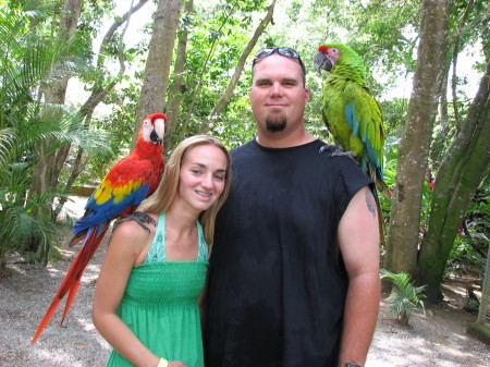 Gumbalimba Park, Roatan, Honduras