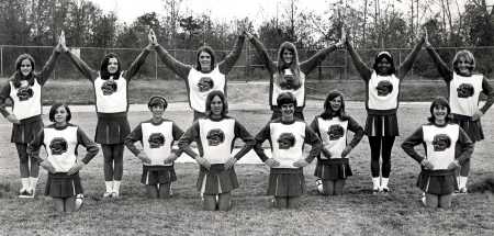 cheerleaders 70-71