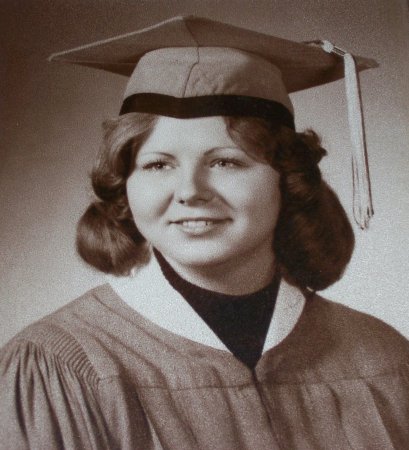 020-sharon's grad pic2