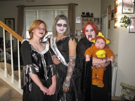 My four girls Halloween 2008