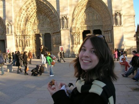 Hannah in Paris