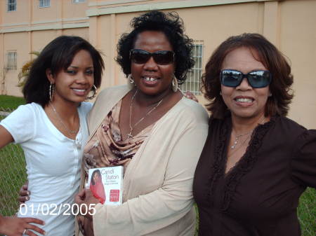 Me, Candy Staton and her grand daughter