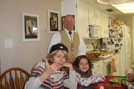 Doug, Cheryl w/grandaughter Katie