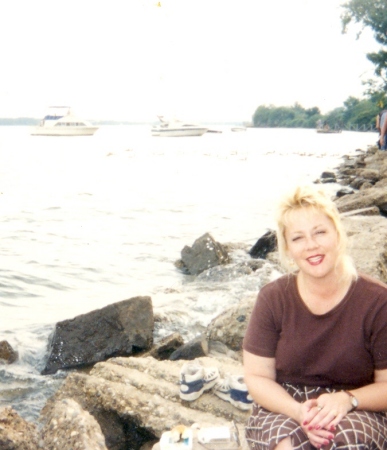 Me at the Delaware River at Linden St.