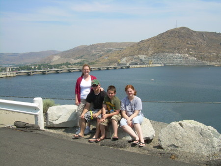 Jenni, Joey, Katie, and Lucas