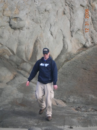 Jason hiking on Mt St. Helens