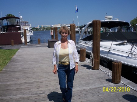 In Daytona at Captain Joe's Marina