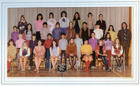 . 1971/72  Mr. Blacks grade 6 class.