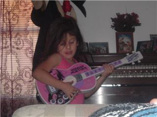 my baby girl jammin