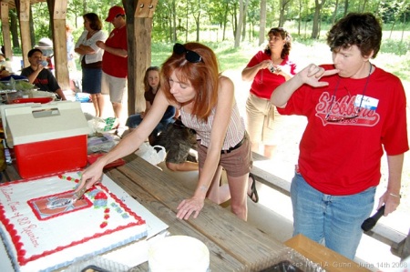 cutting the  cake